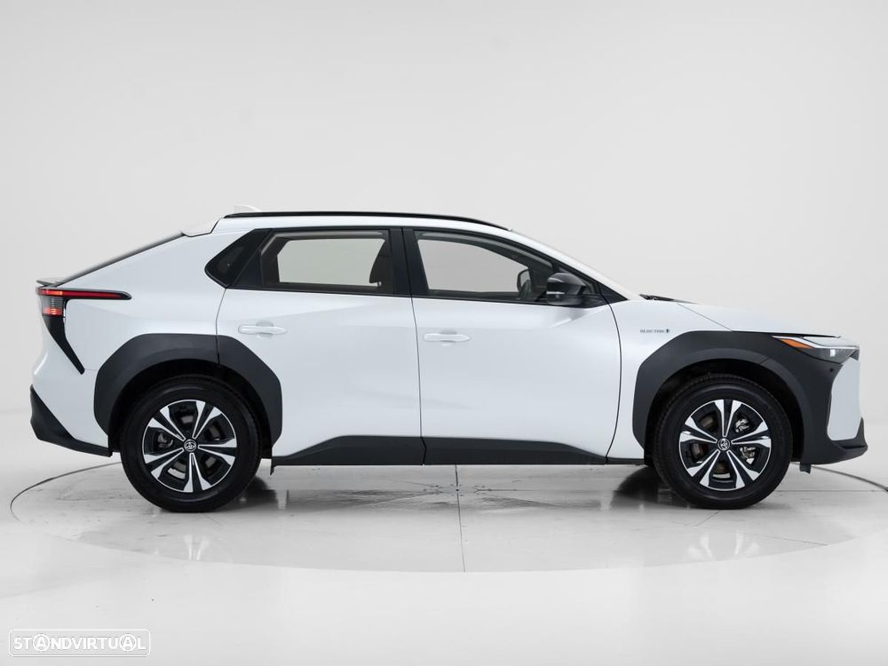 Toyota bZ4X Standard - 3