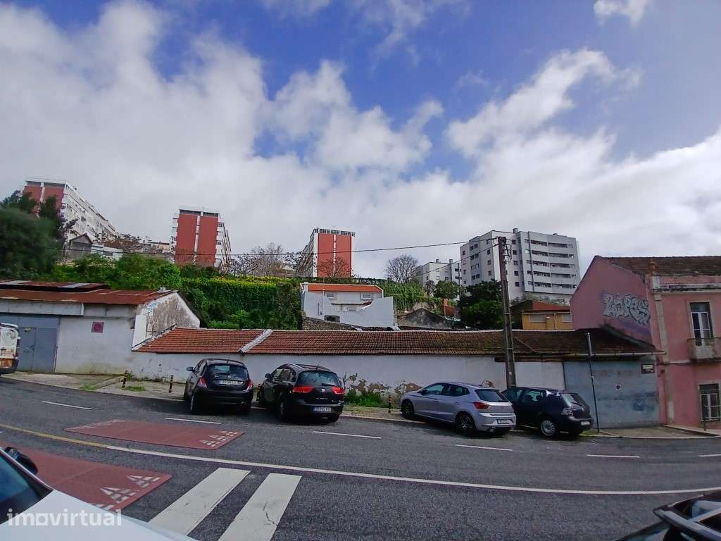 Terreno Urbano com Enorme Potencial de Investimento Lisboa - Grande imagem: 4/7