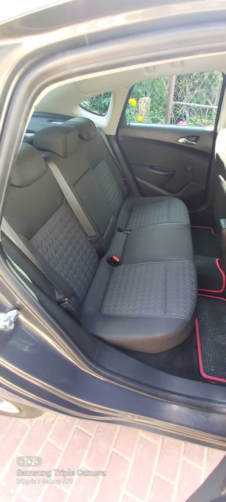 Opel Astra - 7
