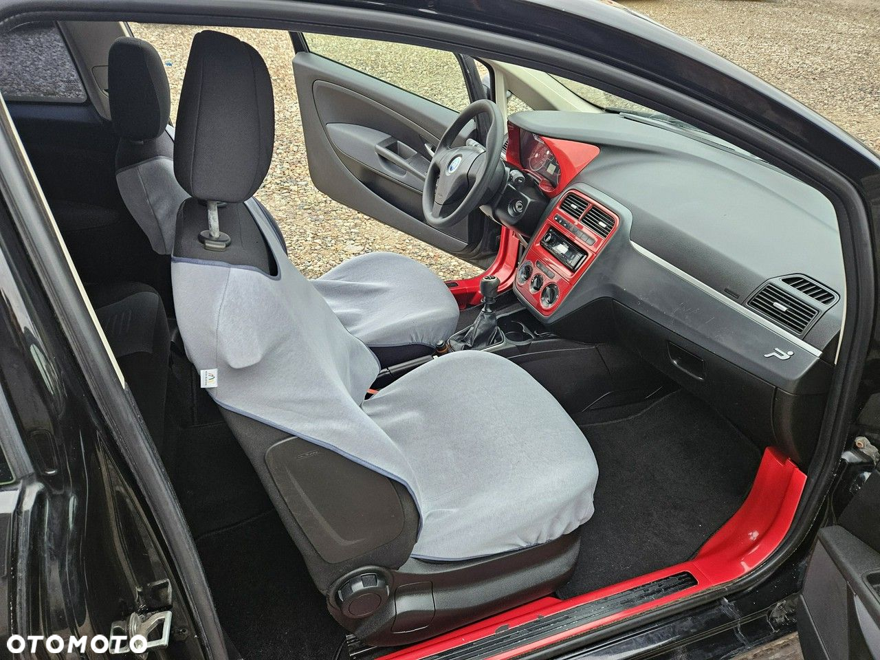 Fiat Grande Punto - 10