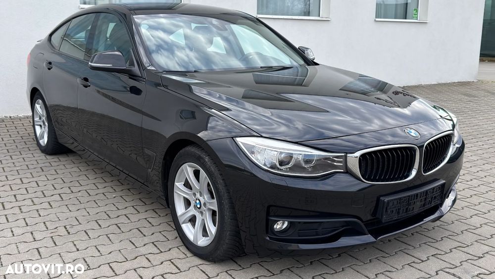 BMW Seria 3 320d Aut. Sport Line - 2