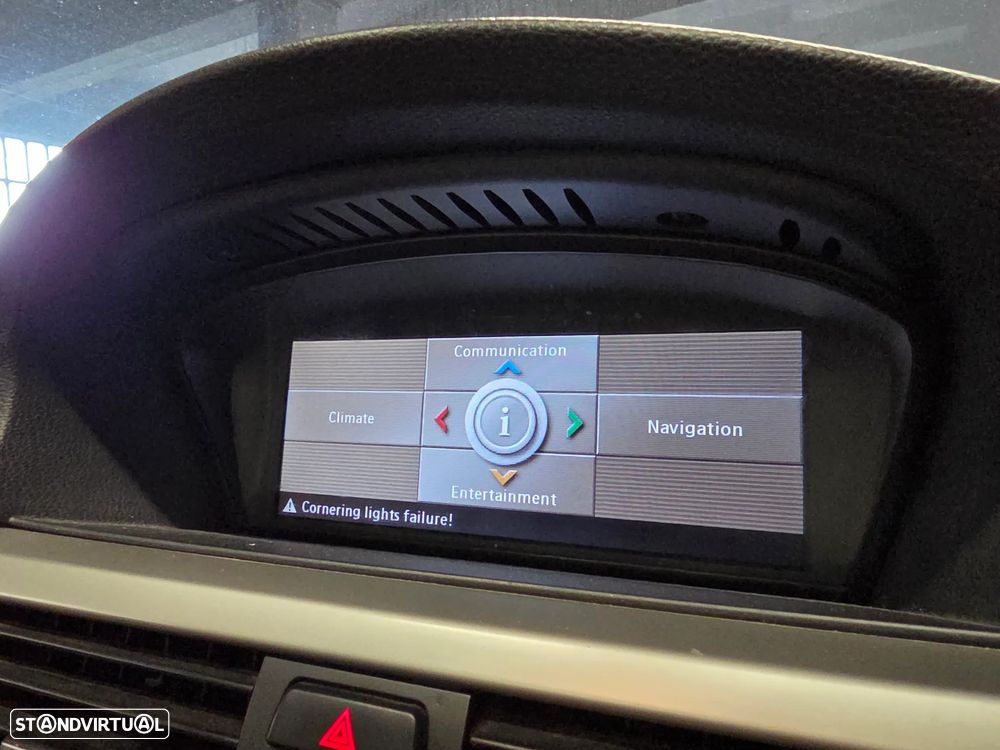 BMW 320 d Navigation - 33