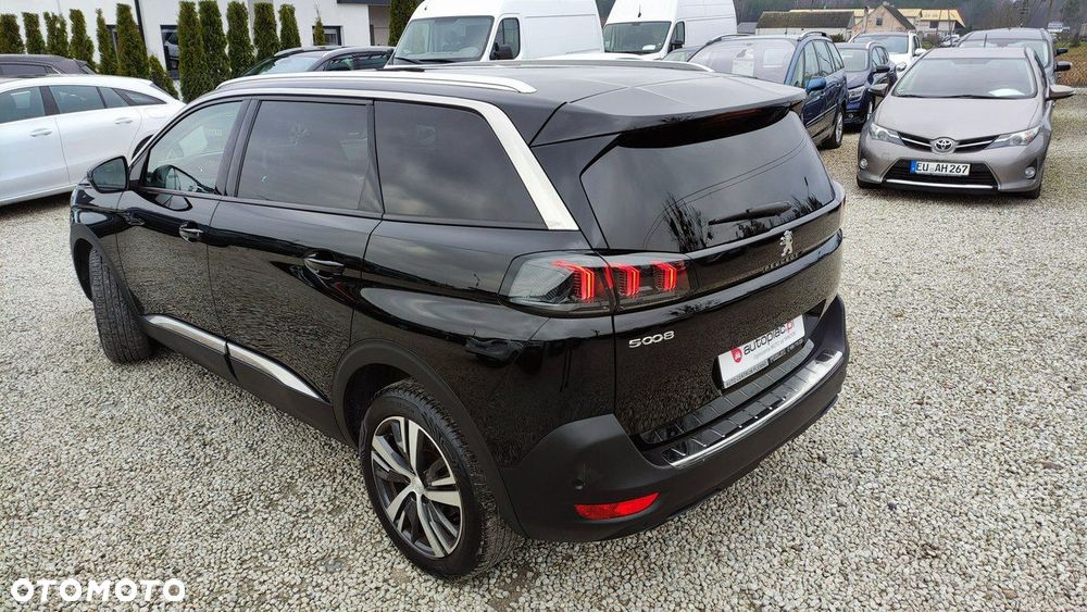Peugeot 5008 - 12