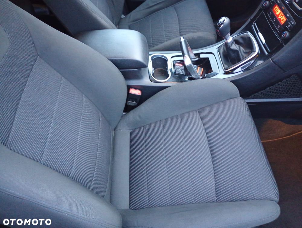 Ford Galaxy 2.0 TDCi Ambiente - 28