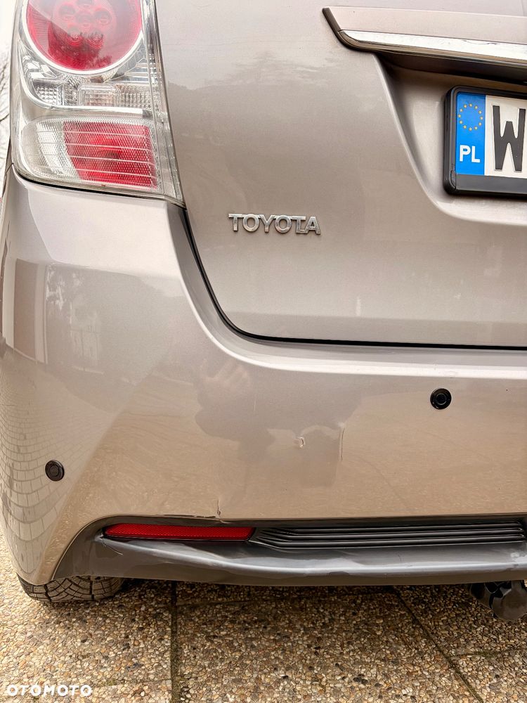 Toyota Verso 1.6 D-4D Prestige EU6 - 16