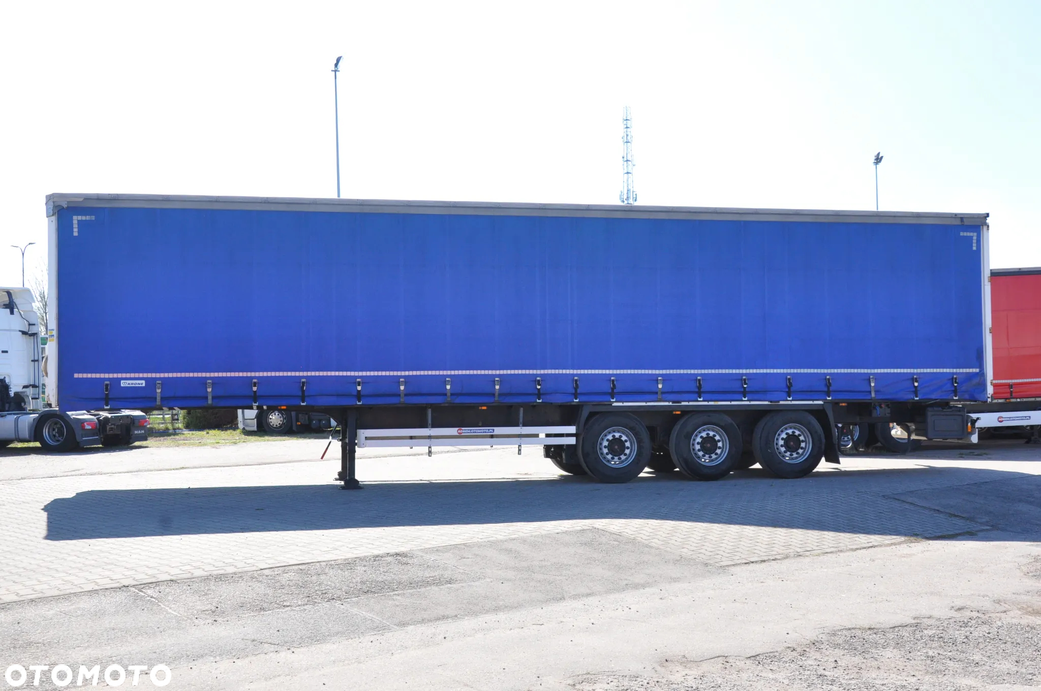 Krone FIRANA STANDARD MULDA DO STALI 9m SAF PODNOSZONA OŚ - 4