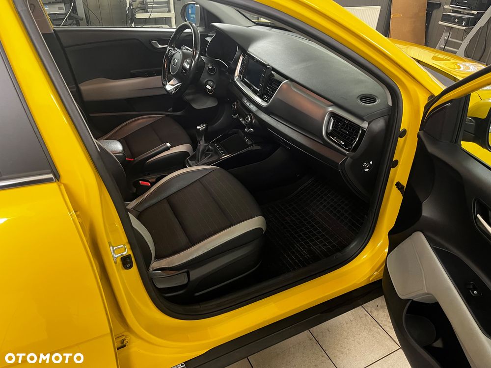 Kia Stonic 1.0 T-GDI L - 16