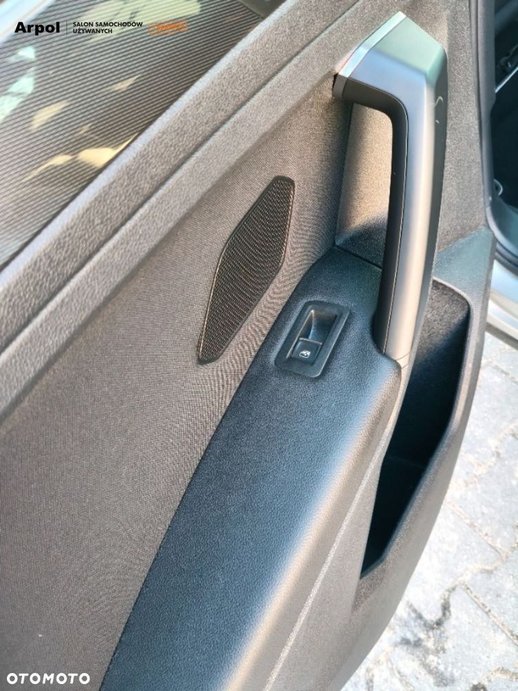 Volkswagen Tiguan - 27