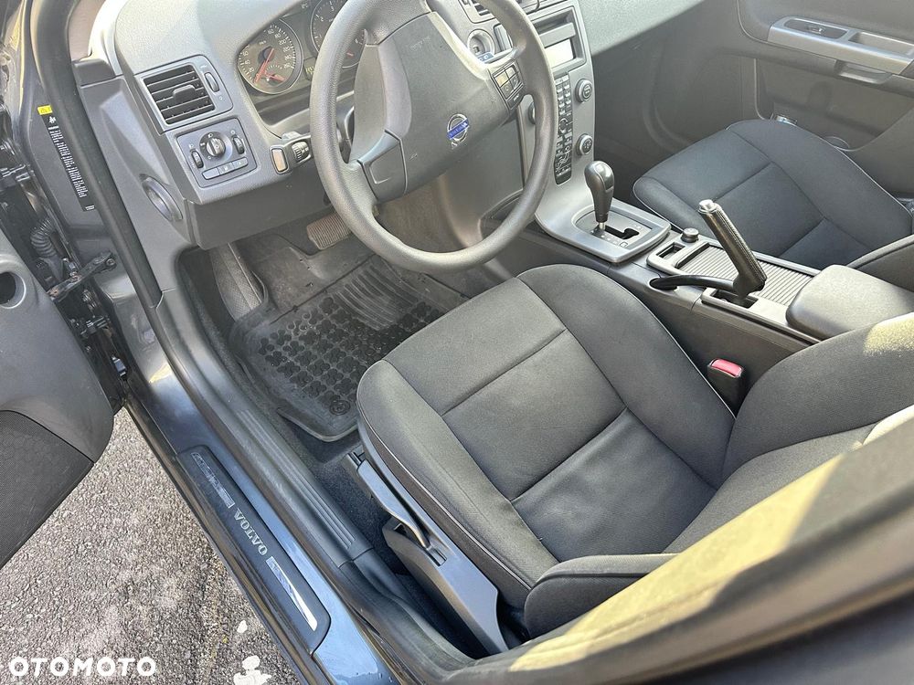 Volvo V50 - 9