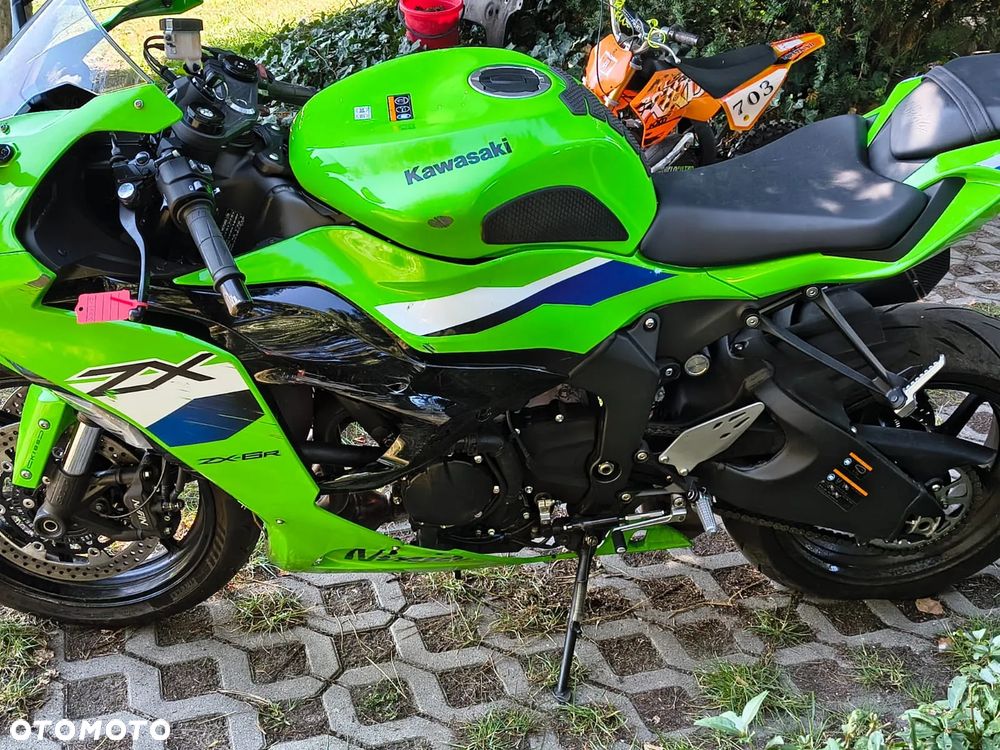 Kawasaki ZX - 23