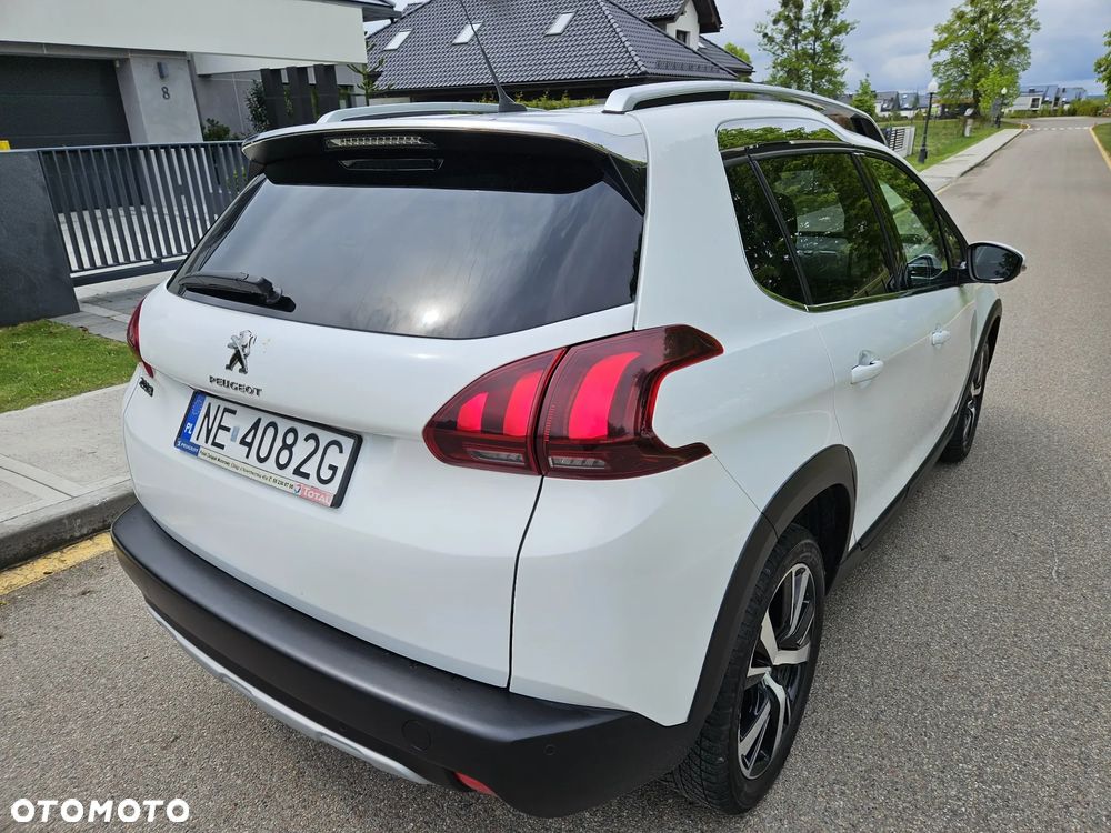 Peugeot 2008 1.2 Pure Tech Allure S&S - 3