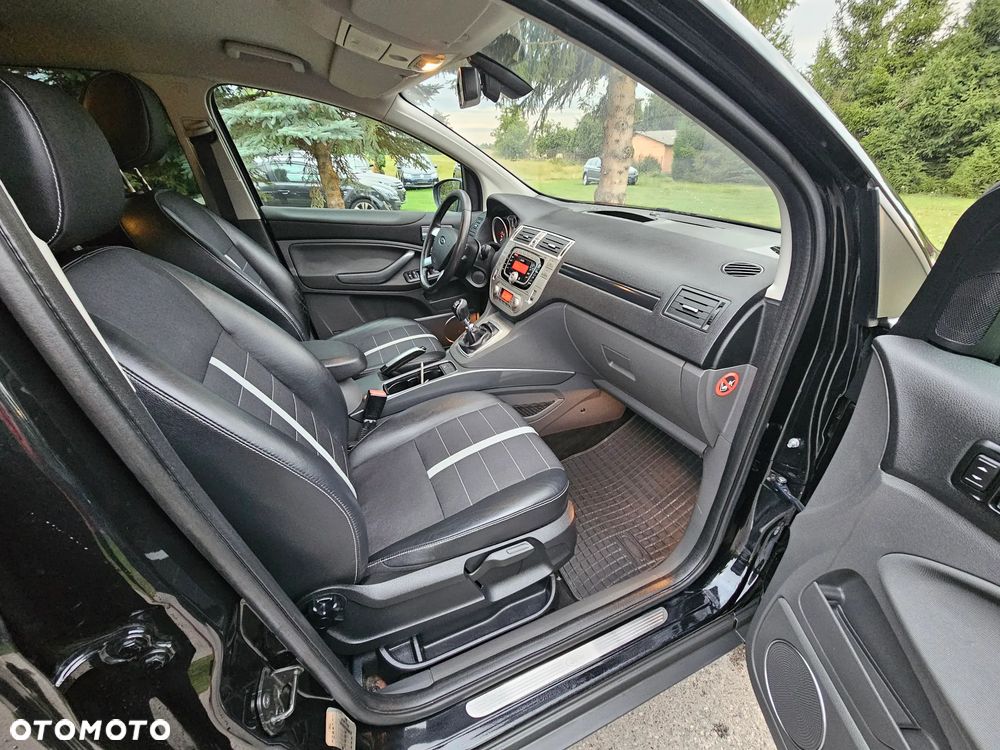 Ford Kuga 2.0 TDCi 4x4 Champions Edition - 5