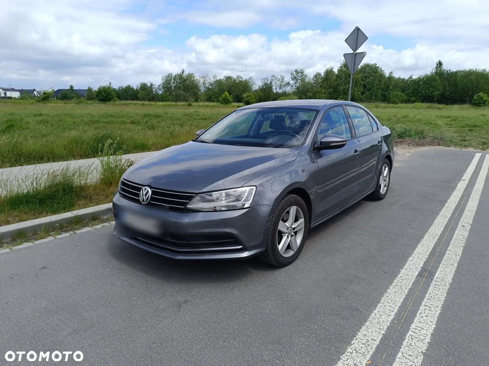 Volkswagen Jetta 1.2 TSI BMT Comfortline - 1