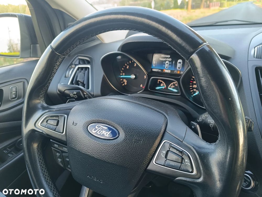 Ford Kuga 2.0 TDCi AWD Titanium - 40