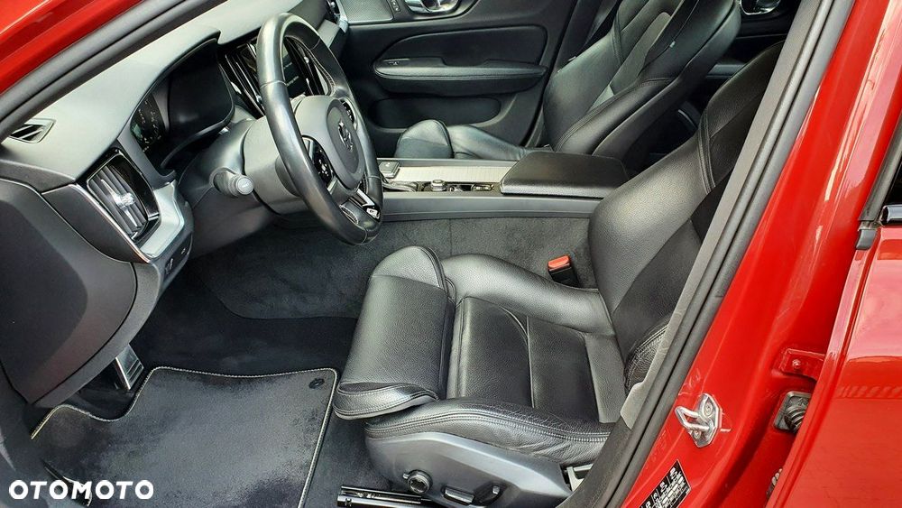 Volvo S60 T4 R-Design - 22