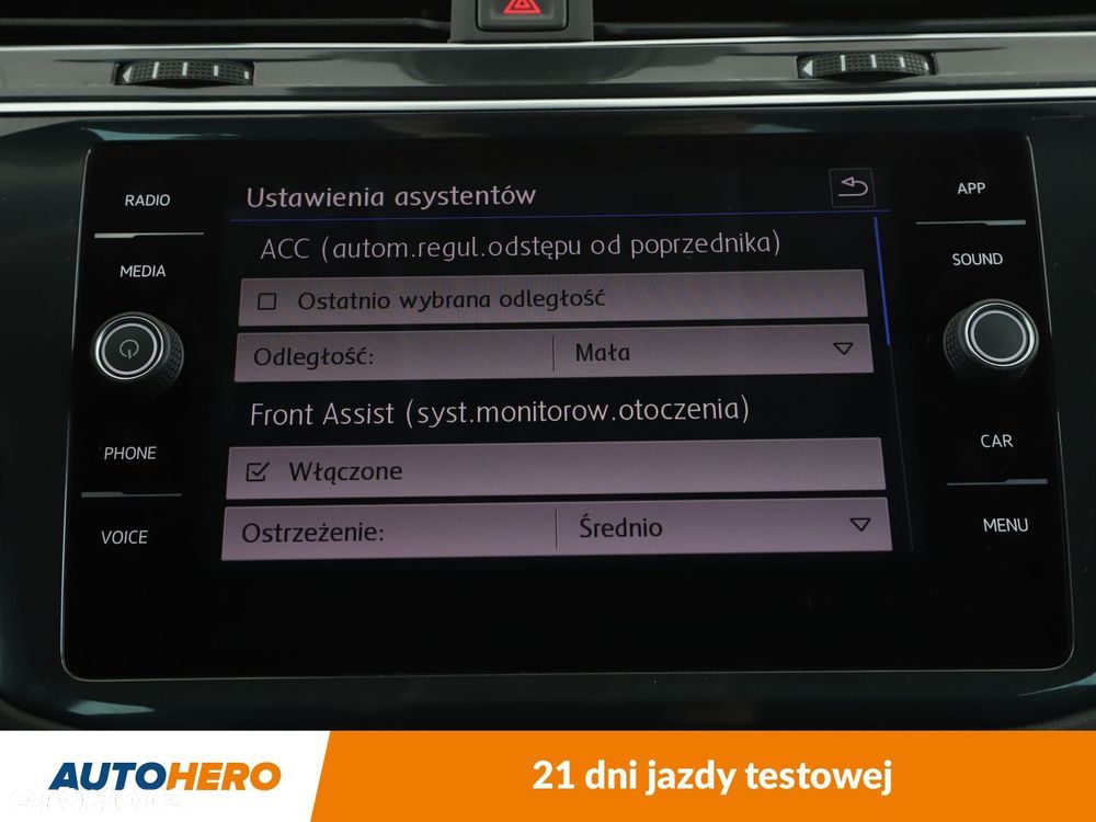 Volkswagen Tiguan - 21