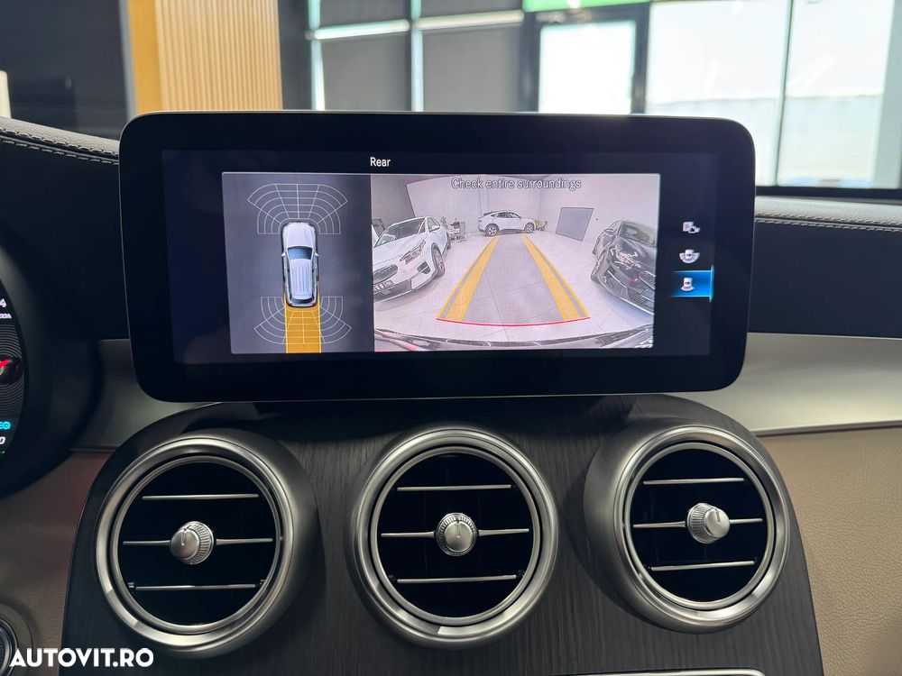 Mercedes-Benz GLC - 14