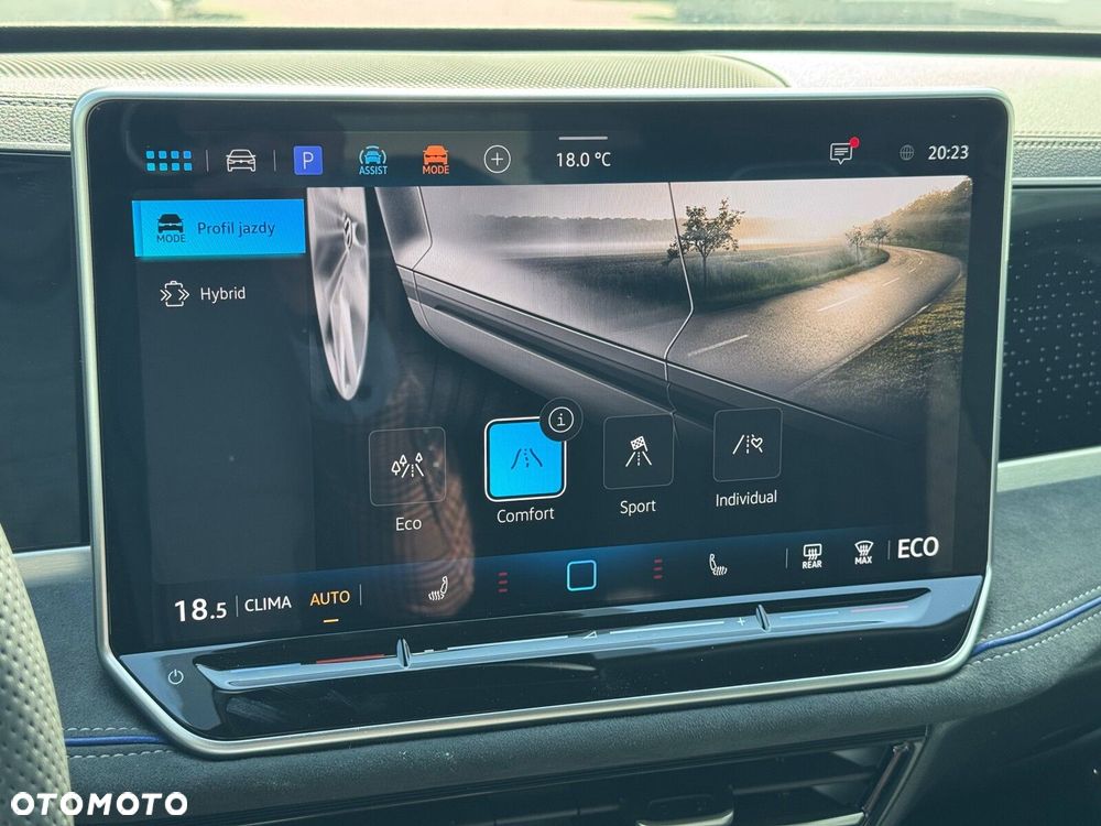 Volkswagen Passat Variant 1.5 TSI eHybrid PHEV 200kW R-Line Plus DSG - 15