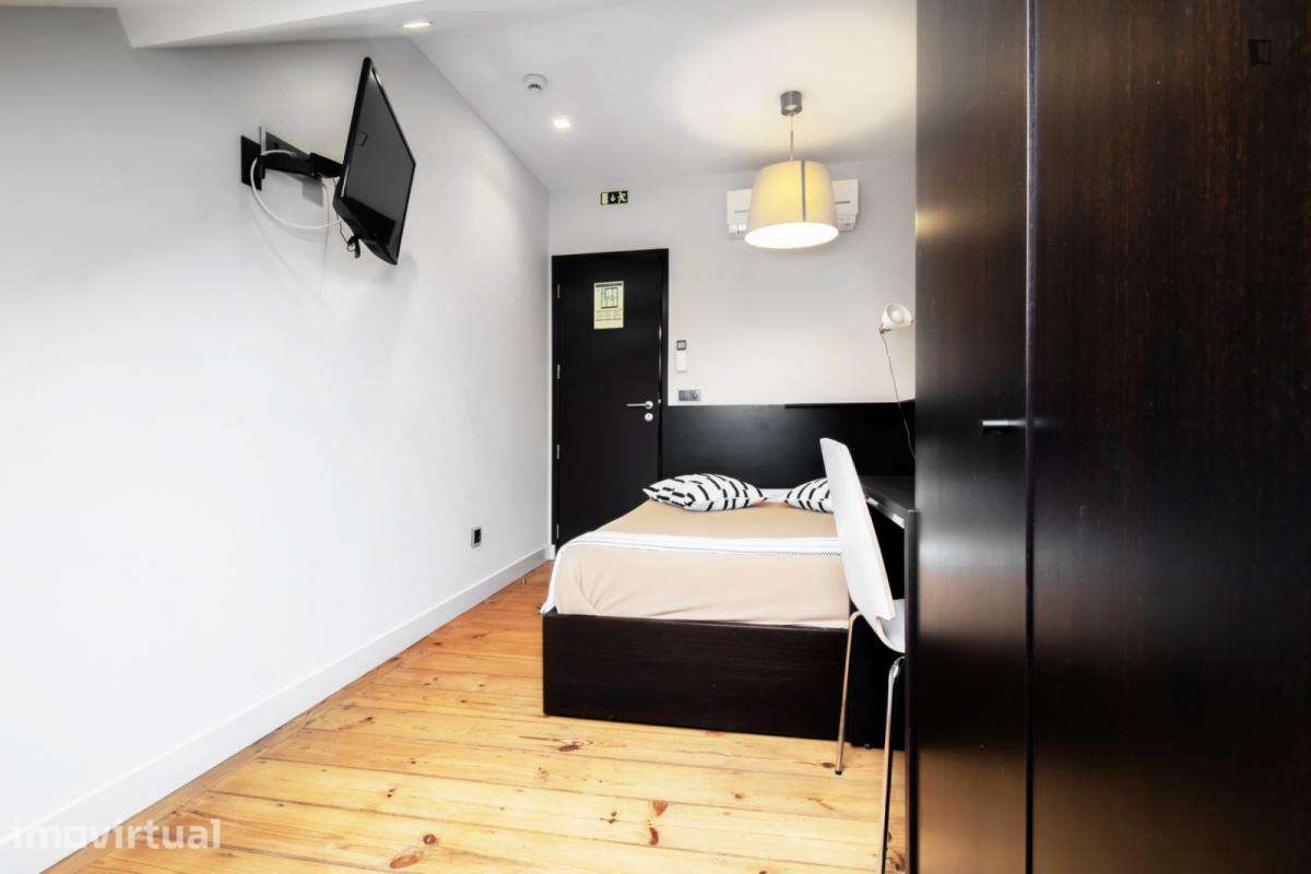 Quarto - localizado em Alta Universitária Coimbra - Grande imagem: 3/18