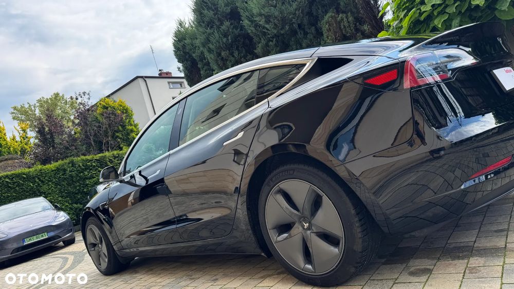 Tesla Model 3 Langstreckenbatterie Allradantrieb Dual Motor - 7