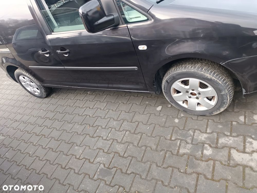 Volkswagen Caddy Mixt - 14