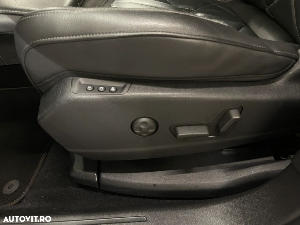 DS Automobiles DS 7 Crossback DS7 1.6 PHeV AWD 300 EAT8 PERFORMANCE LINE + - 27