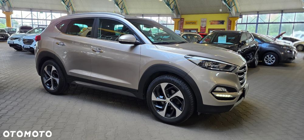Hyundai Tucson - 1
