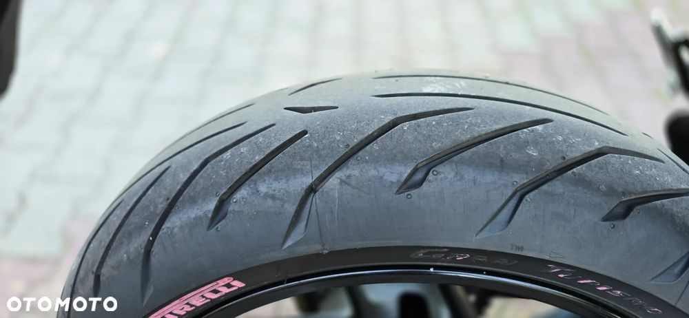 Yamaha MT - 19