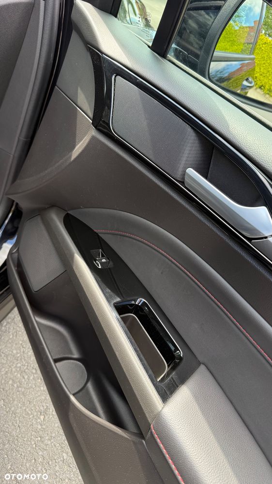 Ford Mondeo 2.0 EcoBlue ST-Line - 14