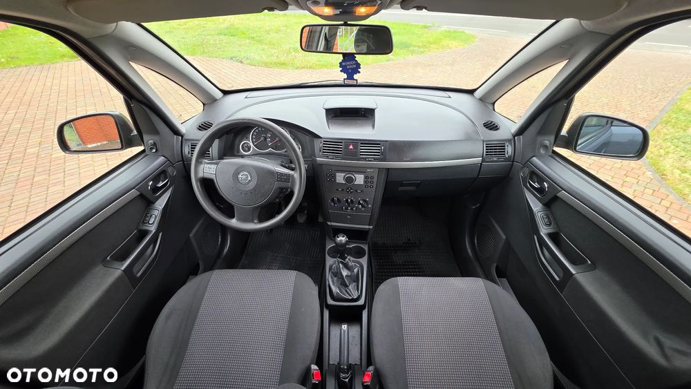 Opel Meriva 1.6 16V Cosmo - 21