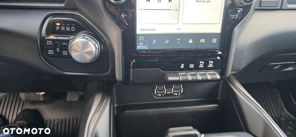 RAM 1500 5.7 Crew Cab Shortbed Laramie Black - 24