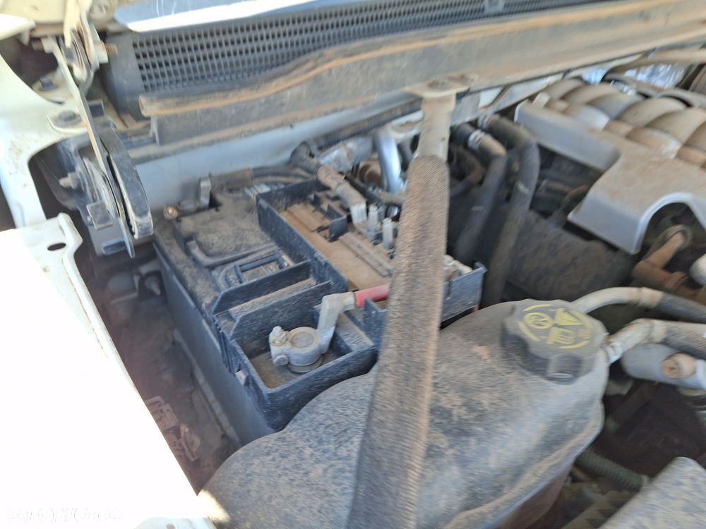 Cadillac Escalade 6.2 V8 ESV Platinum - 30
