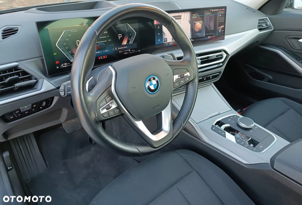 BMW Seria 3 320e Advantage - 16