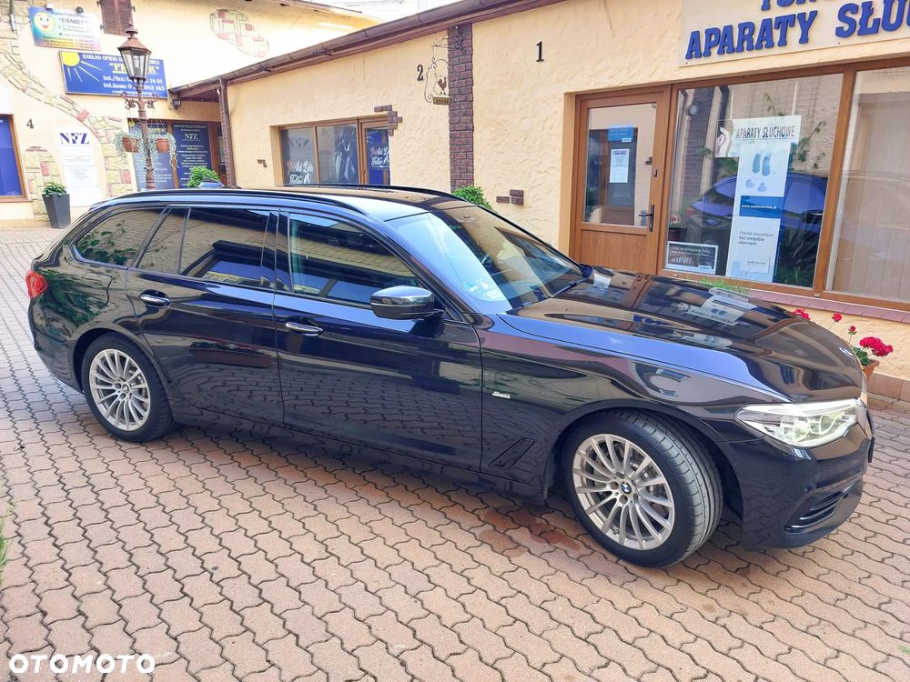 BMW Seria 5 525d Luxury Line sport - 3