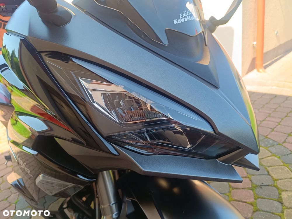 Kawasaki Ninja 1000 SX - 15