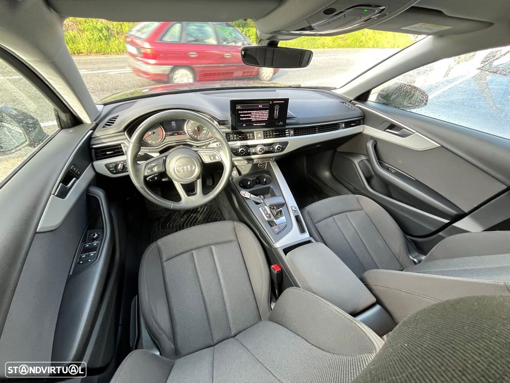 Audi A4 Avant 30 TDI S line S tronic - 11