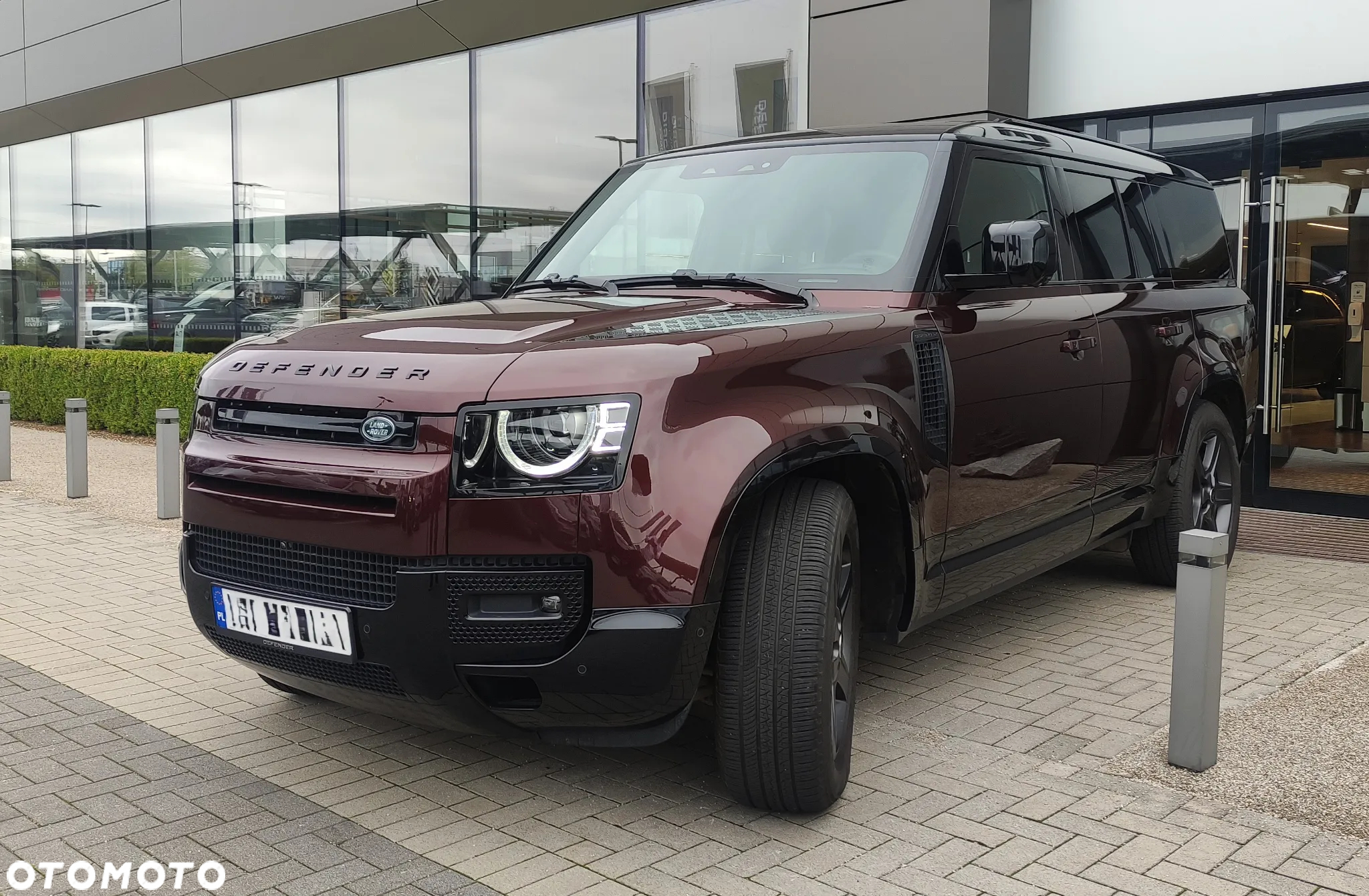Land Rover Defender - 5