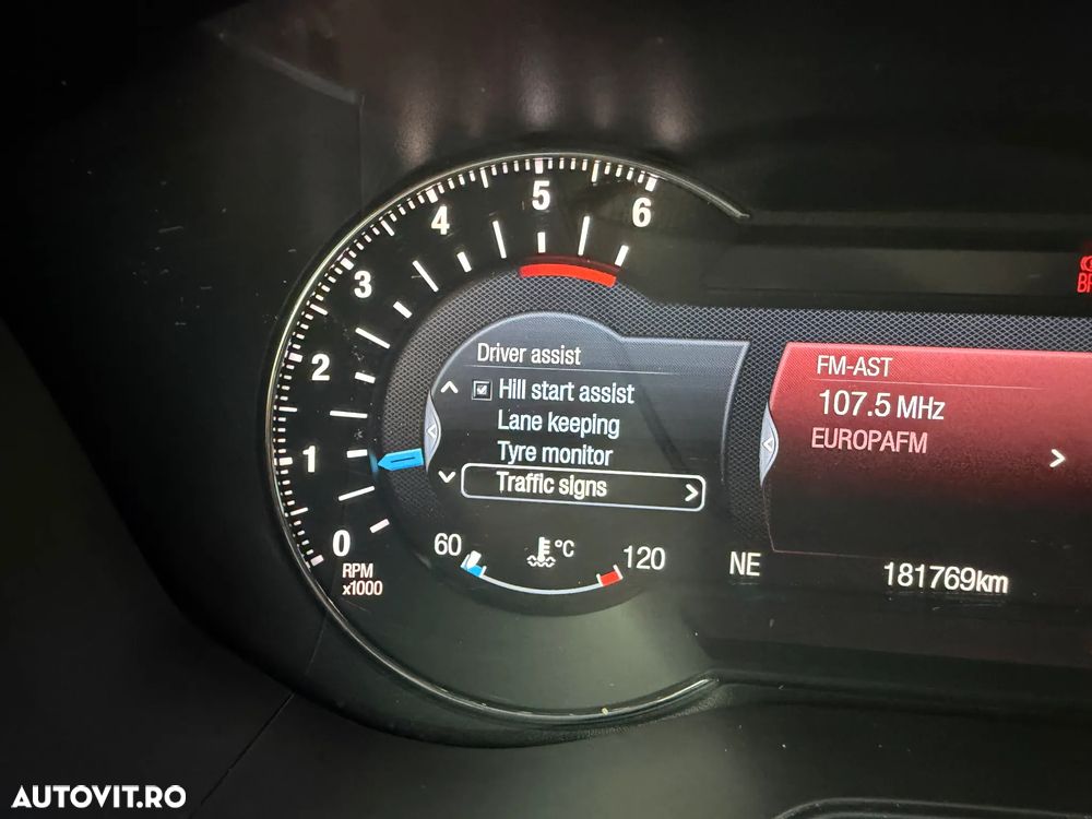 Ford Mondeo 2.0 TDCI ECOnetic Start-Stopp Titanium - 15