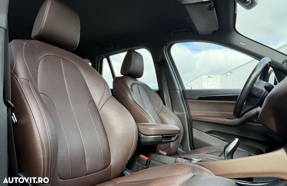 BMW X1 sDrive20i AT xLine - 11
