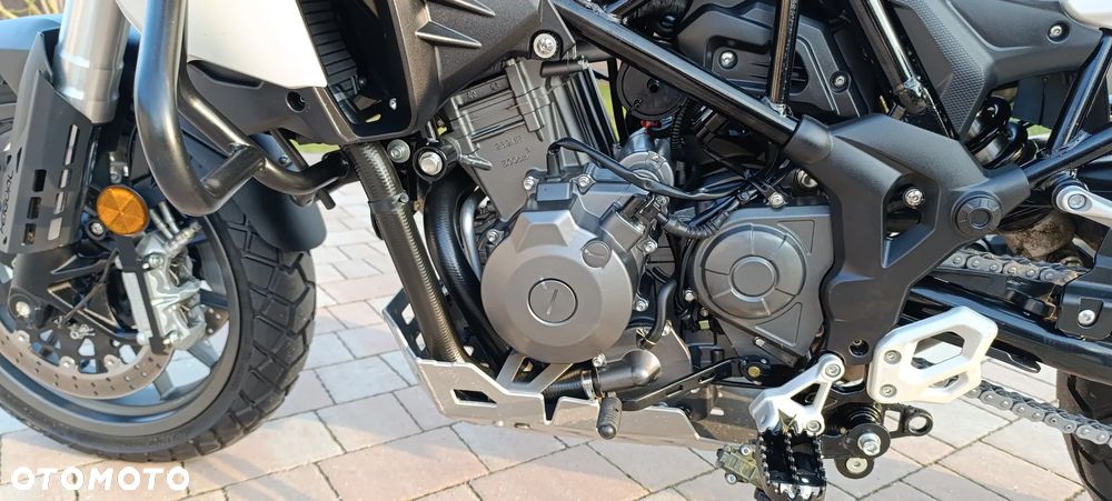 Benelli TRK 502 - 38