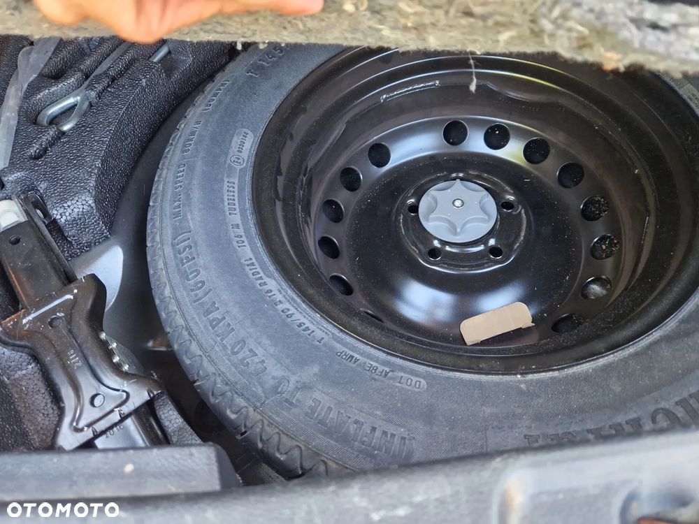 Nissan Qashqai 1.6 dCi DPF Start/Stop tekna - 17