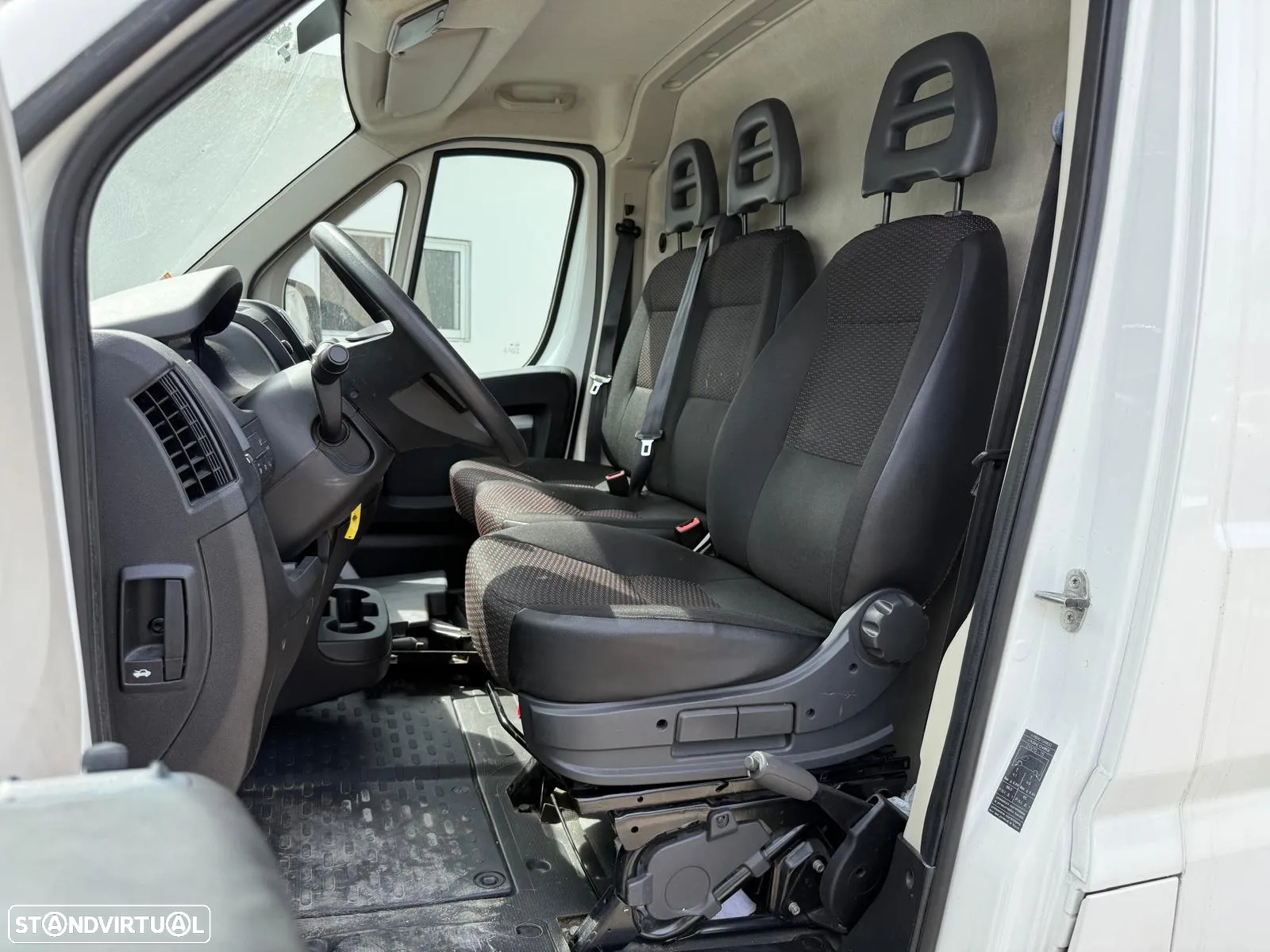 Peugeot BOXER - 12