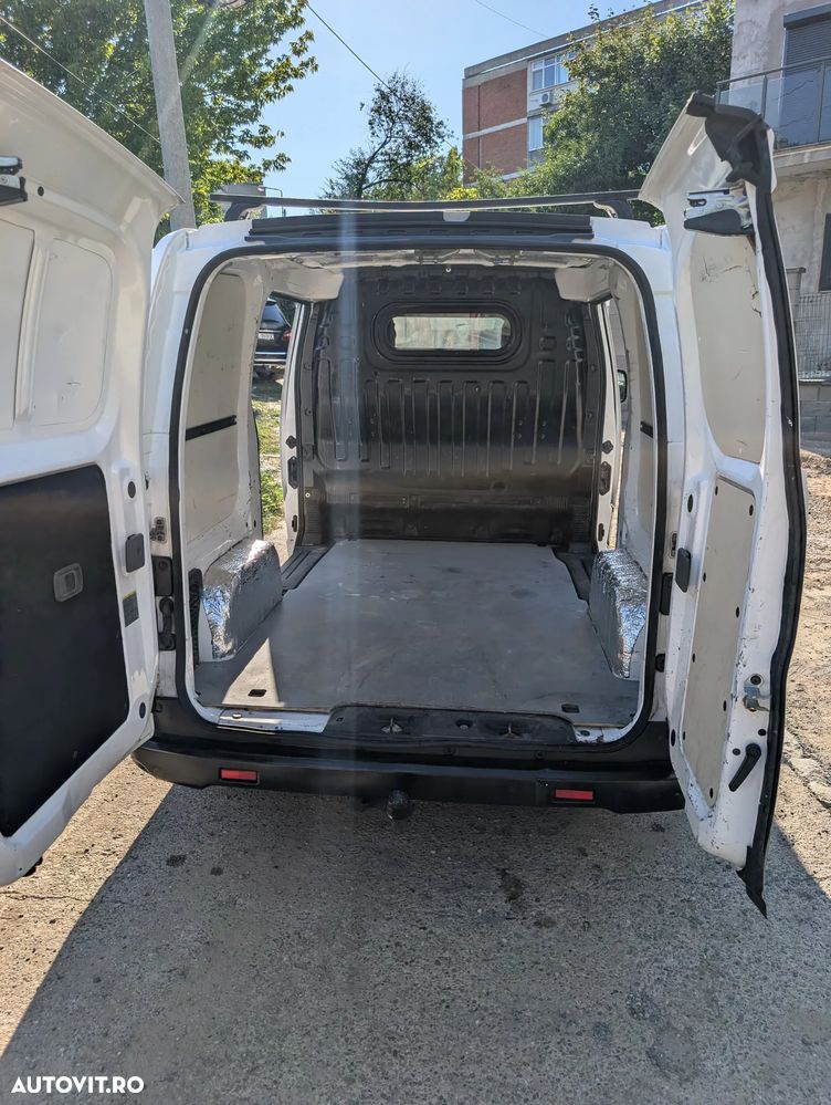 Nissan NV200 - 6