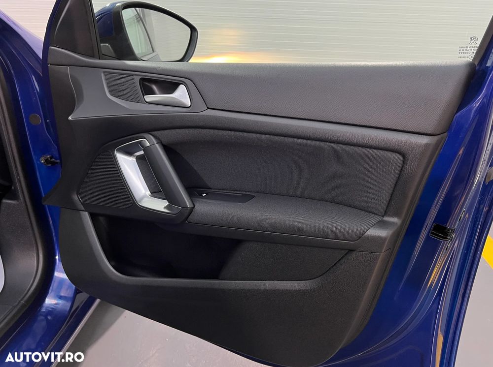 Peugeot 308 PureTech 130 EAT6 Stop & Start GT-Line Edition - 19