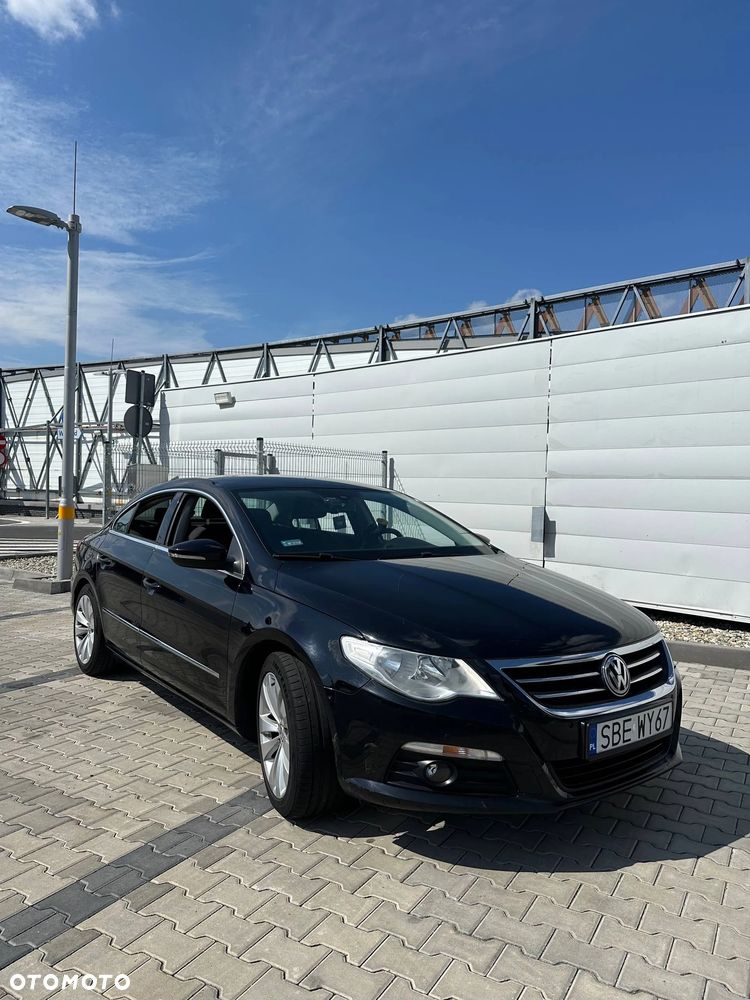 Volkswagen Passat 2.0 TDI Trendline - 2