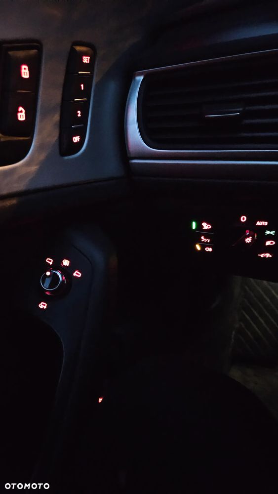 Audi A6 Avant 2.0 TDI Ultra DPF S tronic - 13