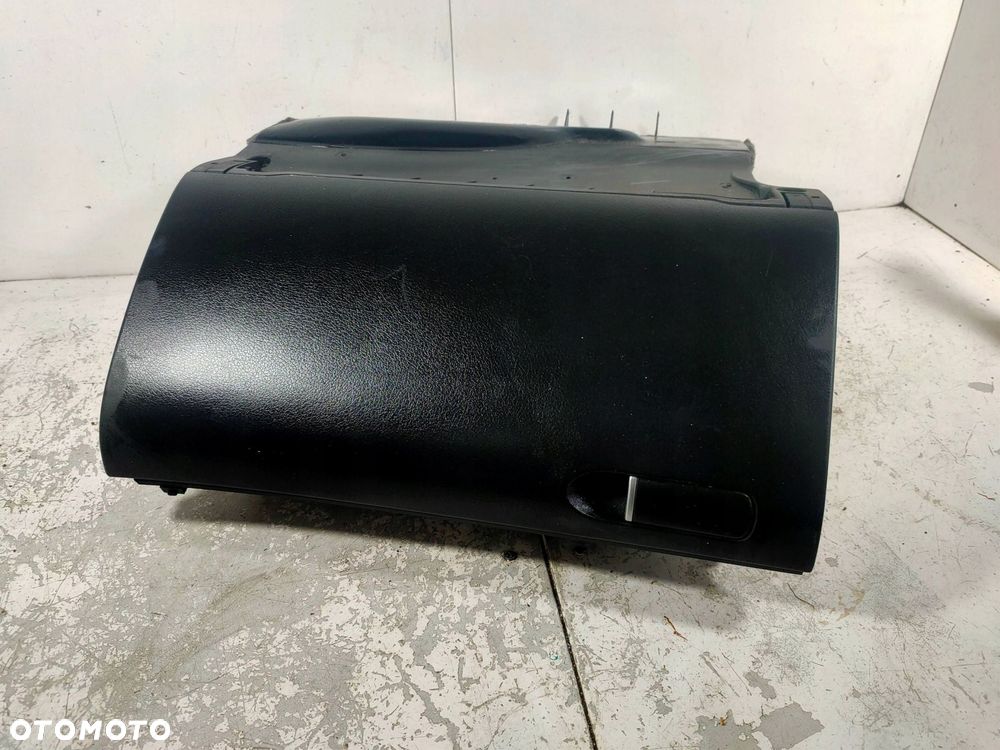 schowek pasażera lodóka audi a4 b6 b7 czarny - 2