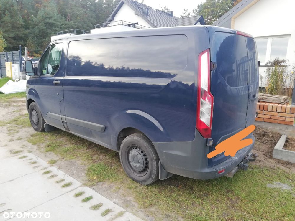 Ford Transit Custom 270 L1H1 Ambiente - 2