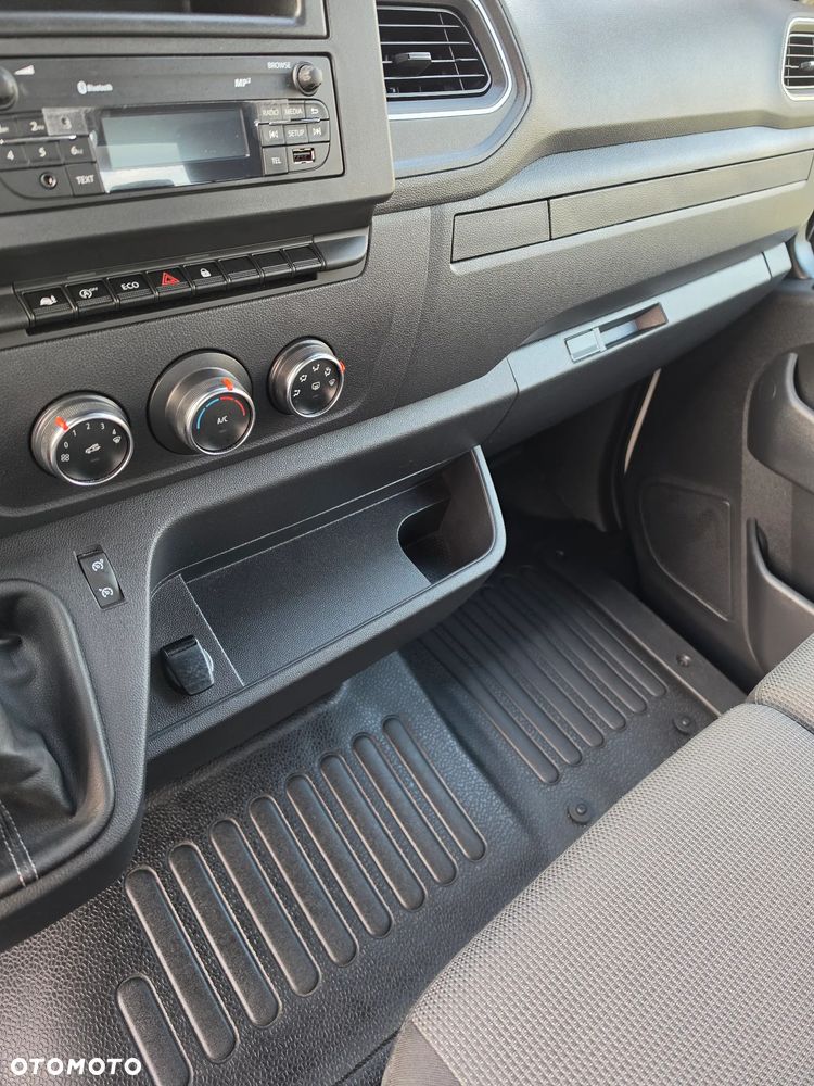 Renault Master - 31