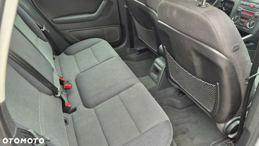 Audi A3 Sportback - 19